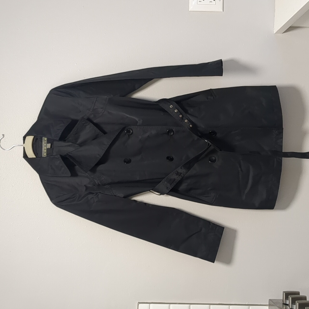 Kenneth Cole Reaction trench coat/ rain coat